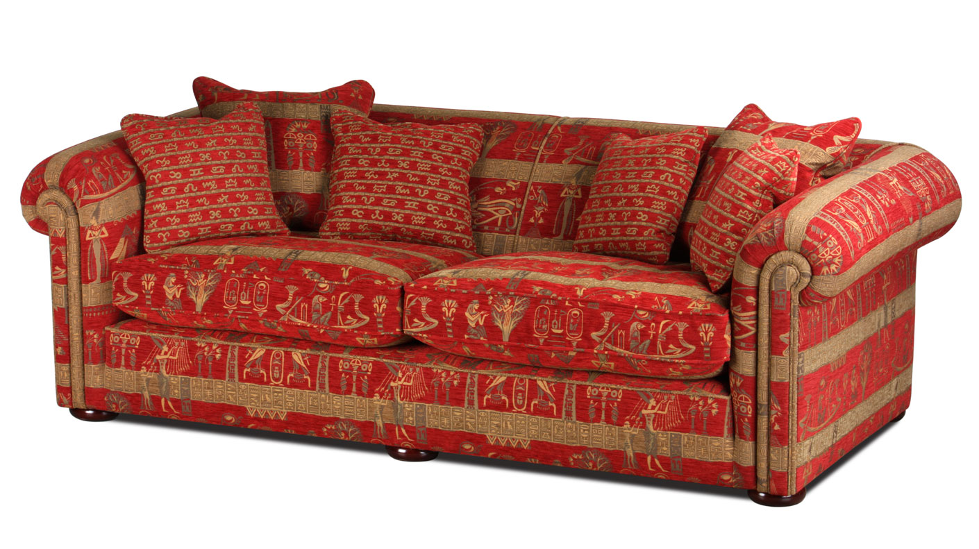 Landhausstil Chesterfield Sofa mit orientalischem Stoffbezug im englischen Landhausstil